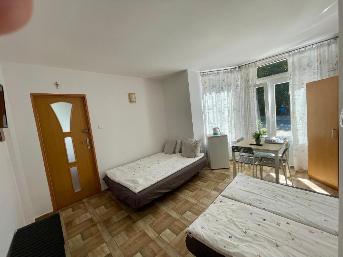 Roza Wiatrow Hotel Sztutowo Exterior photo